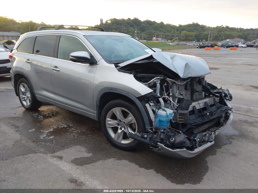 TOYOTA HIGHLANDER LIMITED