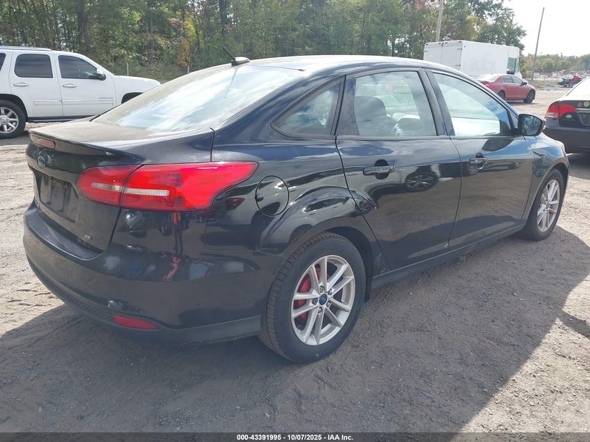 1FADP3F25GL377879 2016 FORD FOCUS photo no. 4