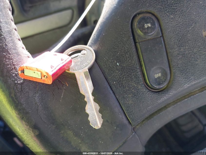 1992 Ford F150 VIN: 1FTEX14H4NKB55797 Lot: 43392031