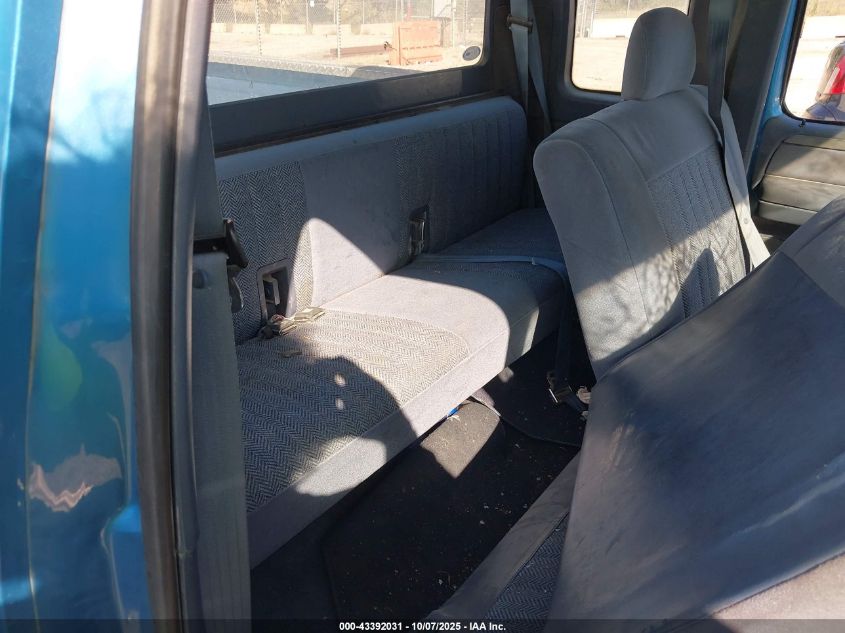 1992 Ford F150 VIN: 1FTEX14H4NKB55797 Lot: 43392031