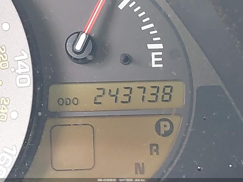 2003 Lexus Is 300 VIN: JTHBD192330067640 Lot: 43392035