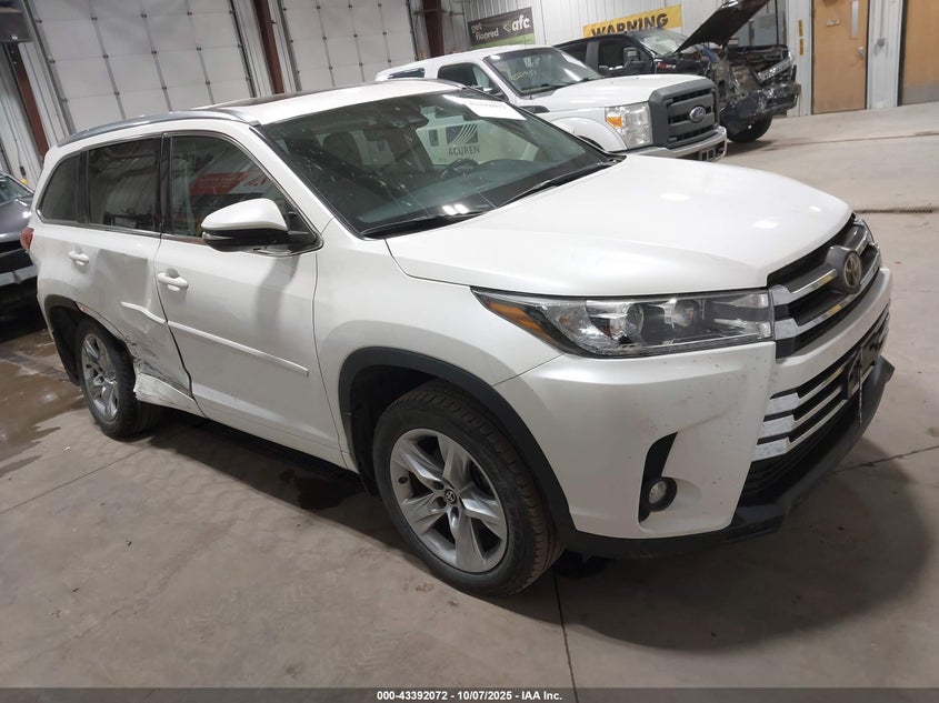 TOYOTA HIGHLANDER LIMITED