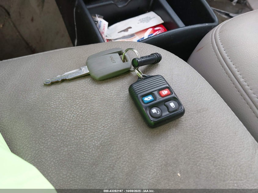 2007 Mercury Grand Marquis Ls VIN: 2MEFM75V47X641545 Lot: 43392197