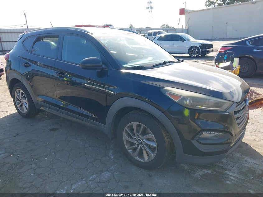HYUNDAI TUCSON SE
