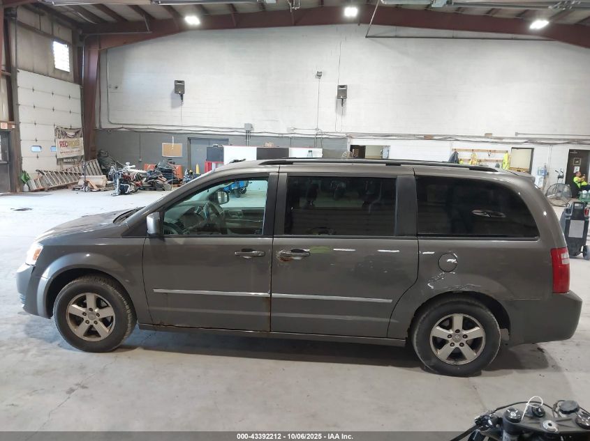 2010 Dodge Grand Caravan Sxt VIN: 2D4RN5D14AR375635 Lot: 43392212