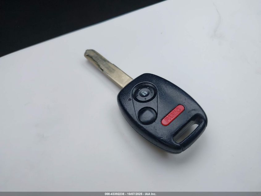 2008 Honda Civic Lx VIN: 1HGFA16528L078582 Lot: 43392238