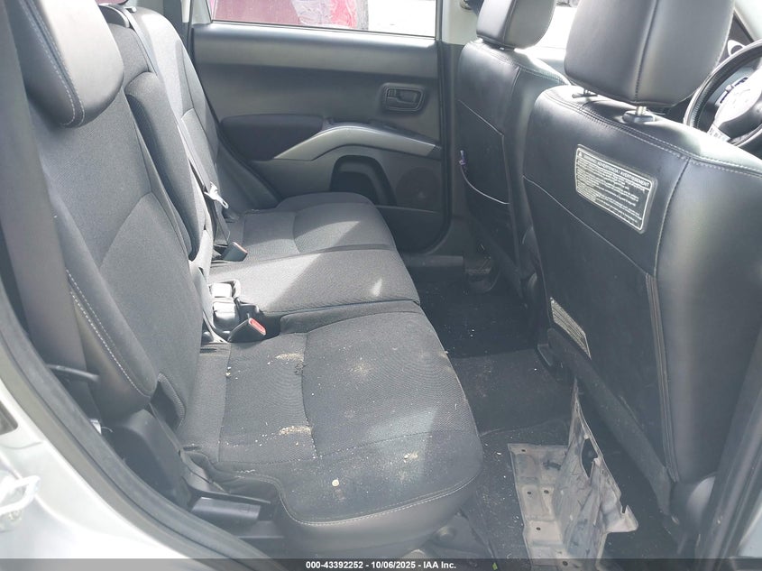 2008 Mitsubishi Outlander Se VIN: JA4LT31W48Z015742 Lot: 43392252