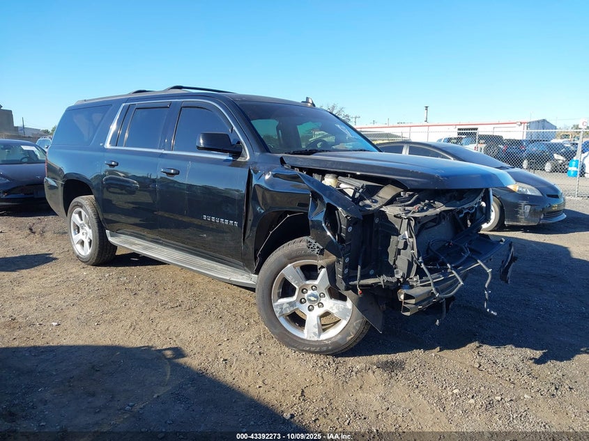 CHEVROLET SUBURBAN LT