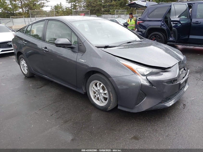 TOYOTA PRIUS TWO