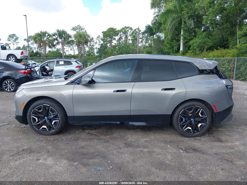 2024 BMW Ix xDrive50 VIN: WB523CF06RCR94511 Lot: 43392297