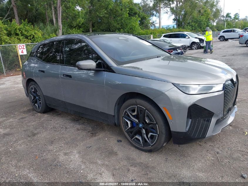 2024 BMW iX - WB523CF06RCR94511