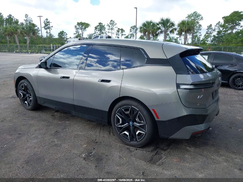 2024 BMW iX - WB523CF06RCR94511