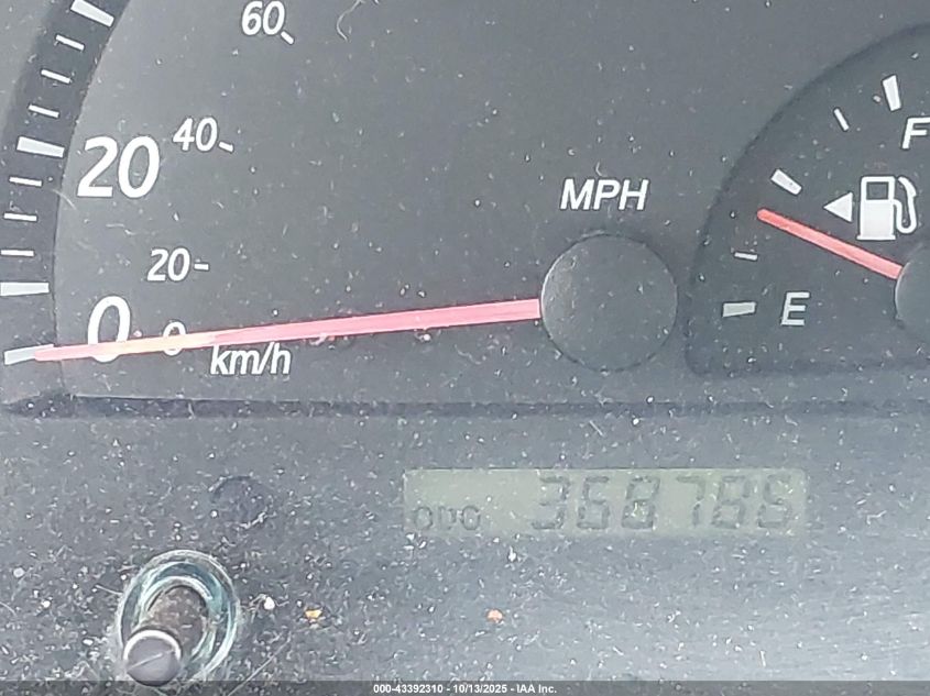 2003 Toyota Camry Le VIN: 4T1BE30K83U685869 Lot: 43392310