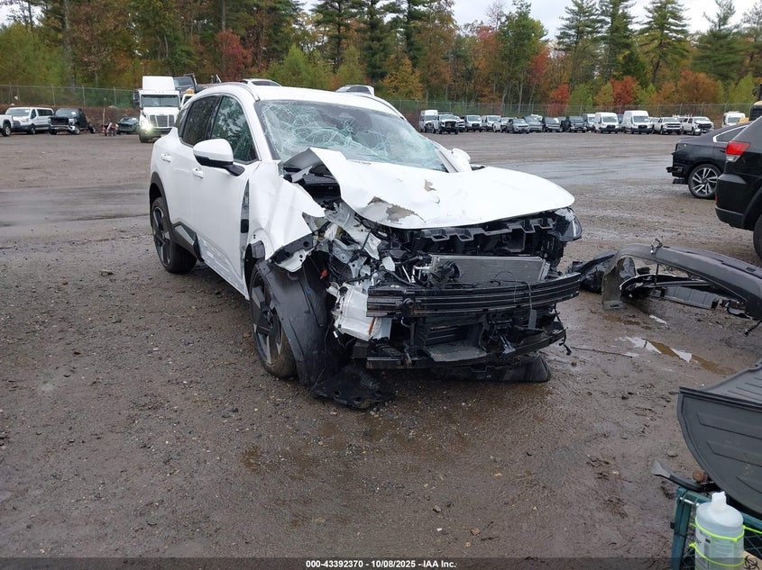 NISSAN KICKS SR INTELLIGENT AWD