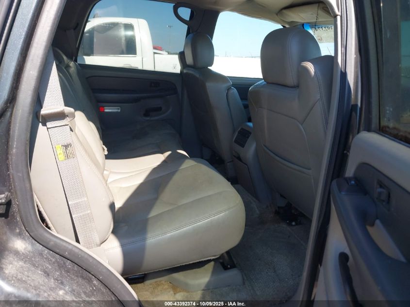 2003 Chevrolet Tahoe Lt VIN: 1GNEC13Z83R242636 Lot: 43392374