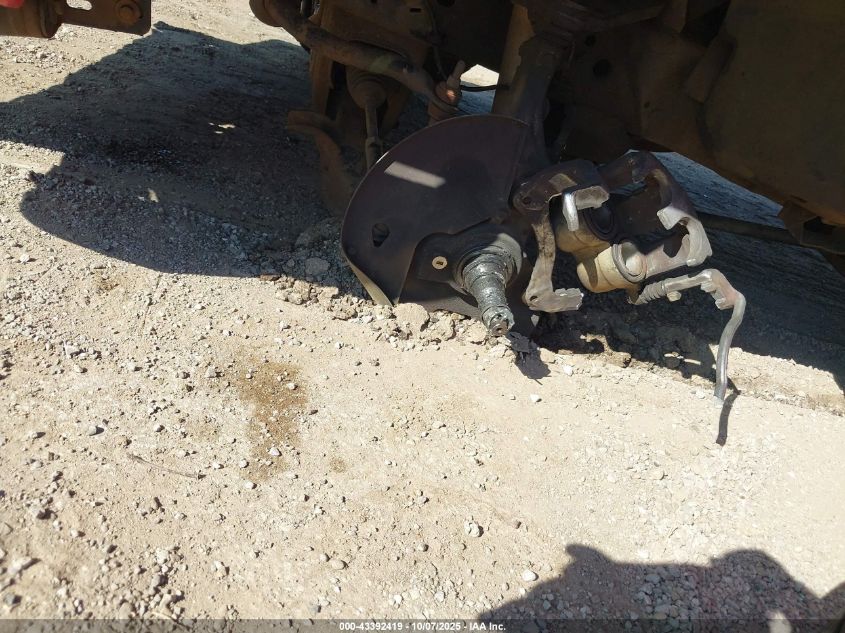 2002 Mazda B3000 Ds VIN: 4F4YR16U52TM10486 Lot: 43392419