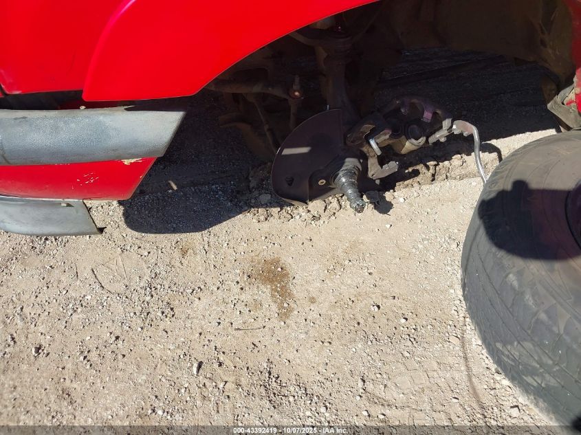 2002 Mazda B3000 Ds VIN: 4F4YR16U52TM10486 Lot: 43392419