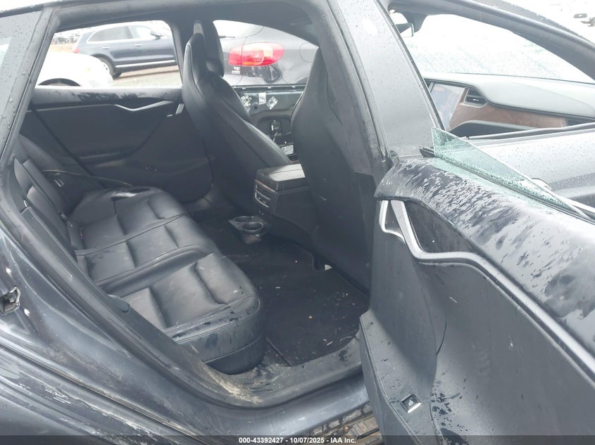 2020 Tesla Model S Long Range Dual Motor All-Wheel Drive/Long Range Plus Dual Motor All-Wheel Drive VIN: 5YJSA1E22LF359636 Lot: 43392427