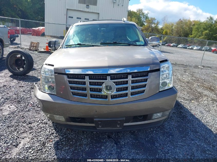 2014 Cadillac Escalade Esv Luxury VIN: 1GYS4HEF5ER189735 Lot: 43392469