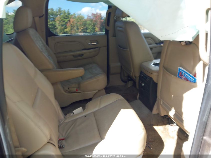 2014 Cadillac Escalade Esv Luxury VIN: 1GYS4HEF5ER189735 Lot: 43392469