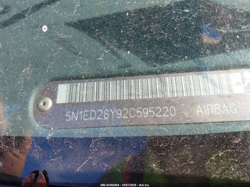 2002 Nissan Xterra Xe VIN: 5N1ED28Y92C595220 Lot: 43392484
