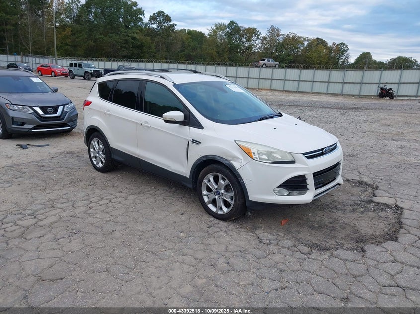 FORD ESCAPE TITANIUM