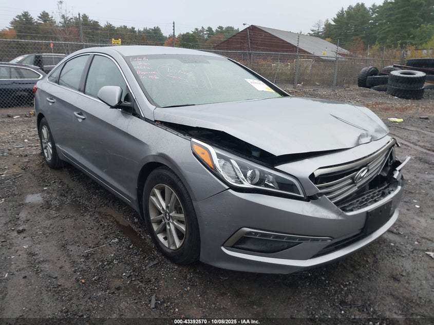 2015 HYUNDAI SONATA SE - 5NPE24AFXFH164748