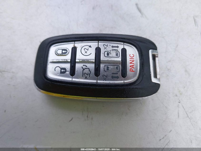 2020 Chrysler Voyager Lxi VIN: 2C4RC1DG1LR264995 Lot: 43392643