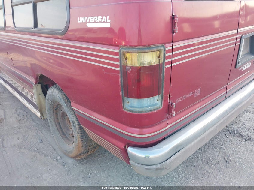 1994 Ford Econoline E150 Van VIN: 1FDEE14YXRHB98125 Lot: 43392650