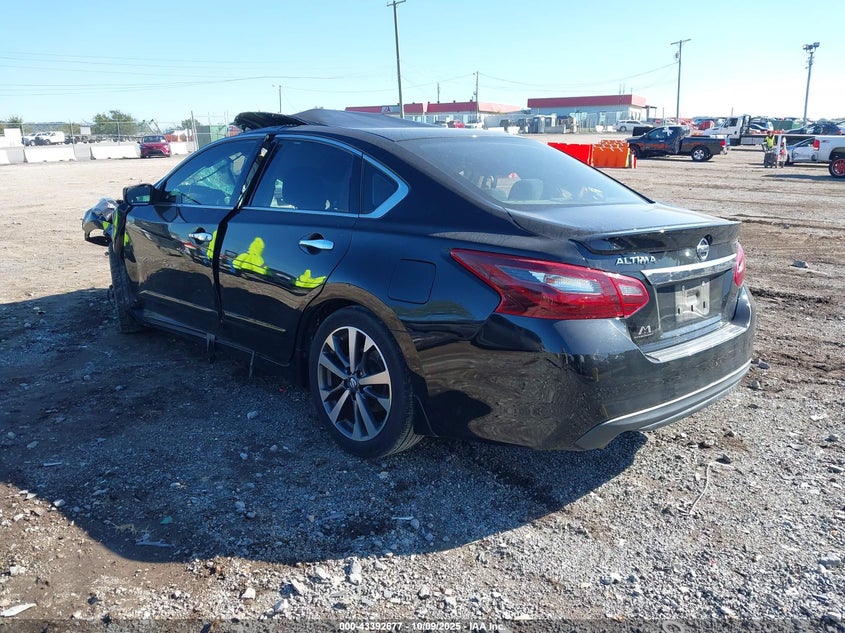 2017 NISSAN ALTIMA 2.5 SR 1N4AL3AP5HN357462