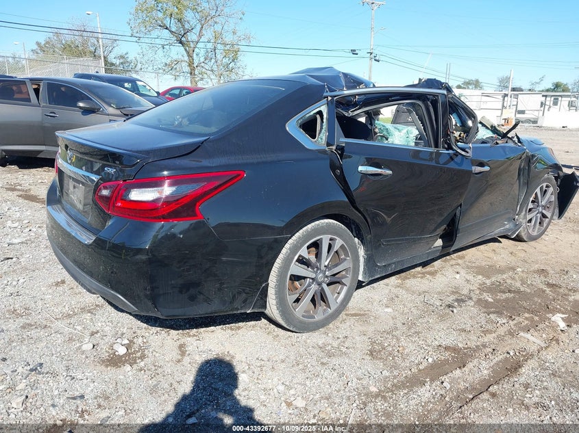 2017 NISSAN ALTIMA 2.5 SR 1N4AL3AP5HN357462