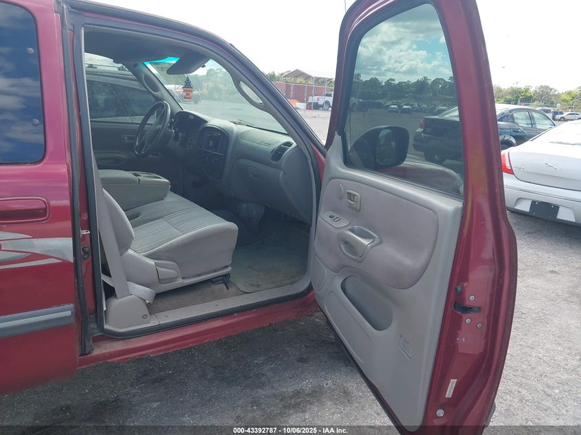 5TBBT44151S153829 2001 TOYOTA TUNDRA photo no. 5