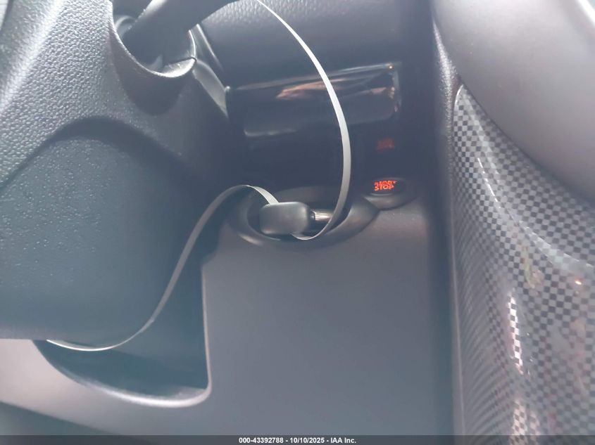 2011 Mini Cooper Countryman VIN: WMWZB3C57BWM00693 Lot: 43392788