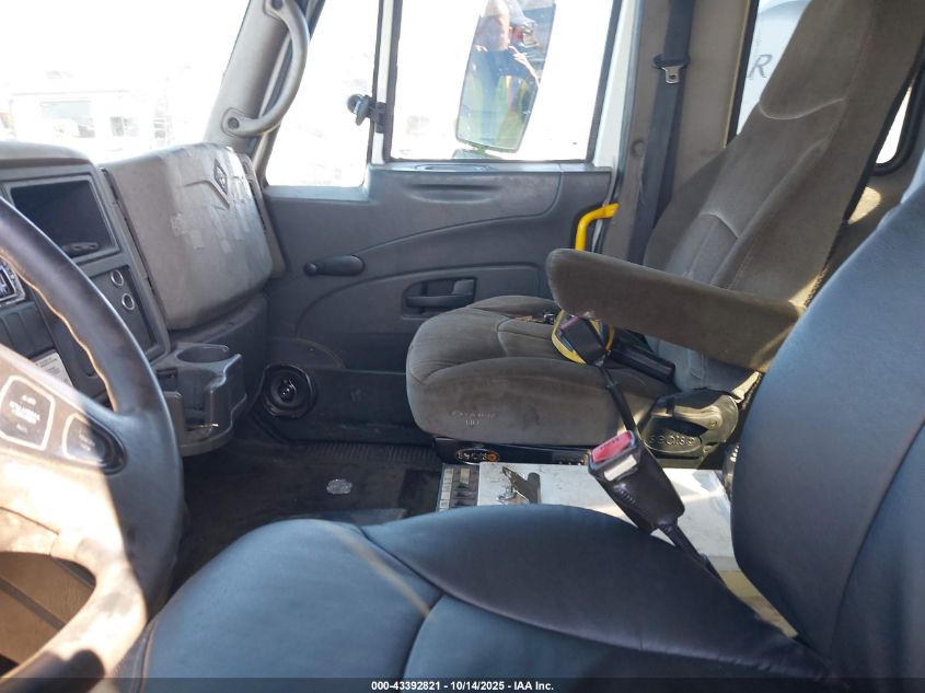 2009 International 7000 7400 VIN: 1HTWGAATX9J160739 Lot: 43392821