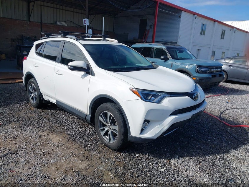 TOYOTA RAV4 XLE