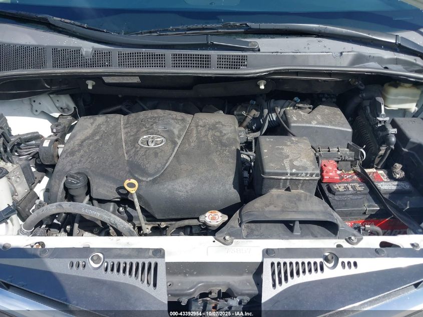 2018 Toyota Sienna Xle Premium 7 Passenger VIN: 5TDDZ3DC1JS190743 Lot: 43392954