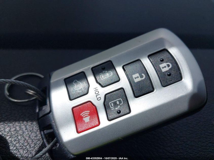 2018 Toyota Sienna Xle Premium 7 Passenger VIN: 5TDDZ3DC1JS190743 Lot: 43392954