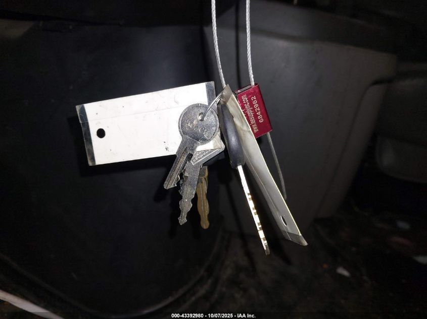 2007 Chevrolet Express Cutaway Work Van VIN: 1GBHG31UX71158615 Lot: 43392980