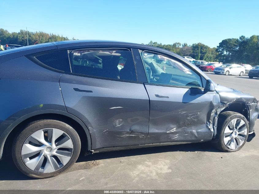 2023 Tesla Model Y Awd/Long Range Dual Motor All-Wheel Drive VIN: 7SAYGDEE7PA200282 Lot: 43393003