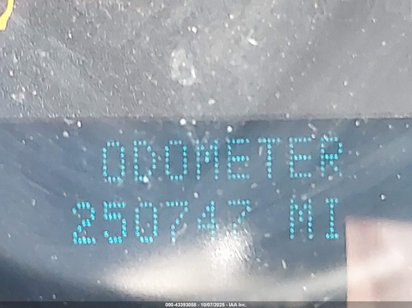 2008 GMC Yukon Xl 1500 Denali VIN: 1GKFK66898J252151 Lot: 43393058