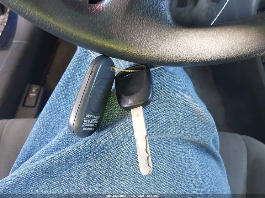 2003 Honda Civic Ex VIN: 2HGES26723H589909 Lot: 43393088