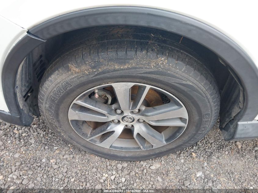 2018 Toyota Rav4 Xle VIN: JTMRFREV8JJ724626 Lot: 43393272