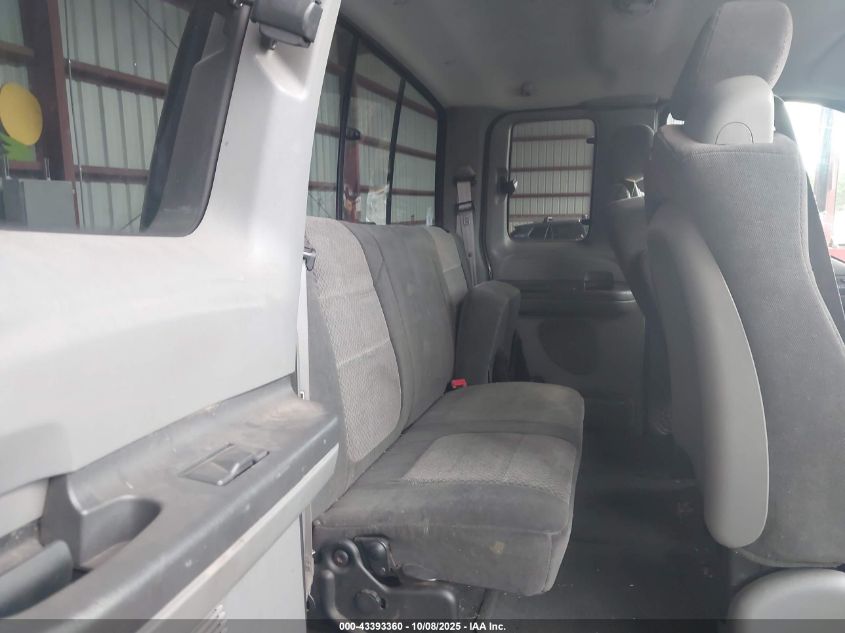 2003 Ford F-250 Lariat/Xl/Xlt VIN: 1FTNX21L73EA25930 Lot: 43393360