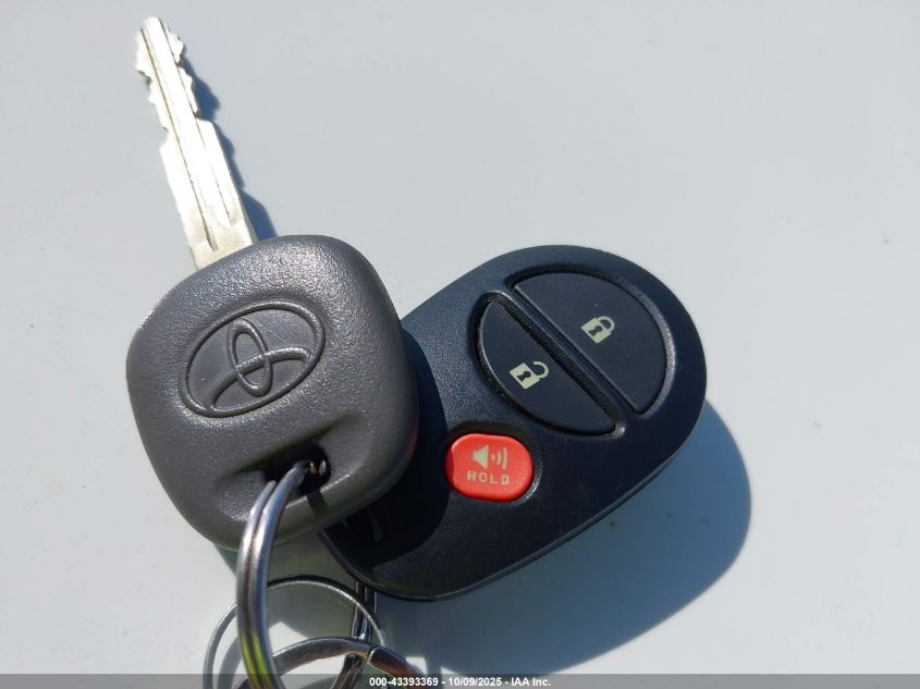 2007 Toyota Tacoma Base V6 VIN: 3TMLU42N77M012784 Lot: 43393369