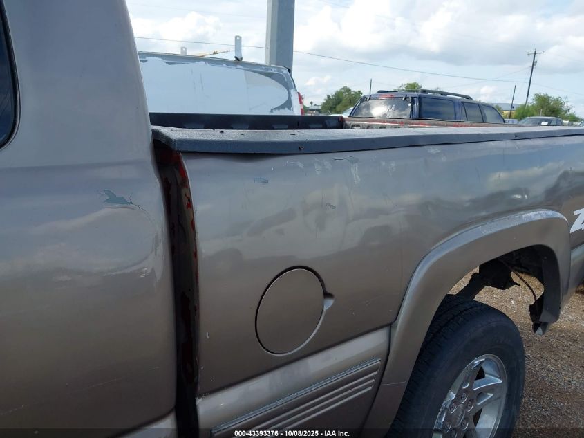 2000 Chevrolet Silverado 1500 Ls VIN: 2GCEK19T4Y1142869 Lot: 43393376