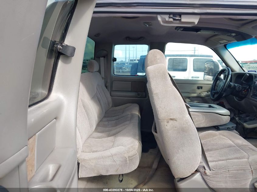 2000 Chevrolet Silverado 1500 Ls VIN: 2GCEK19T4Y1142869 Lot: 43393376