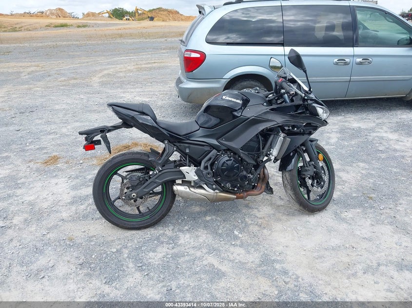 2025 Kawasaki Ex650 R VIN: ML5EXER19SDAD8793 Lot: 43393414