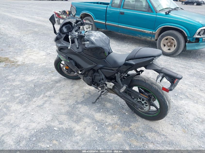 2025 Kawasaki Ex650 R VIN: ML5EXER19SDAD8793 Lot: 43393414