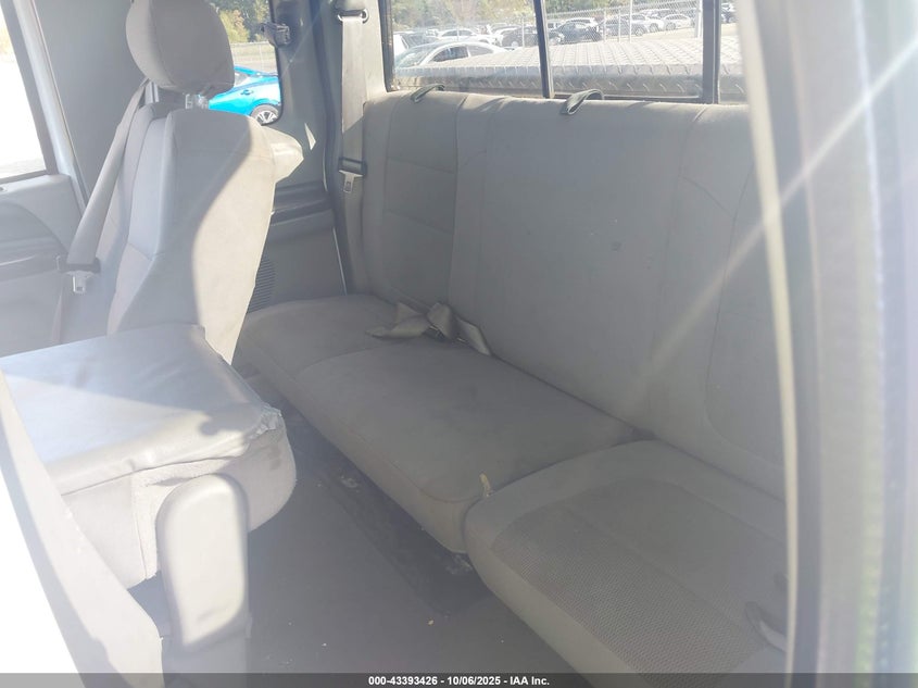 2007 Ford F-350 Lariat/Xl/Xlt VIN: 1FTWX31Y17EA75377 Lot: 43393426