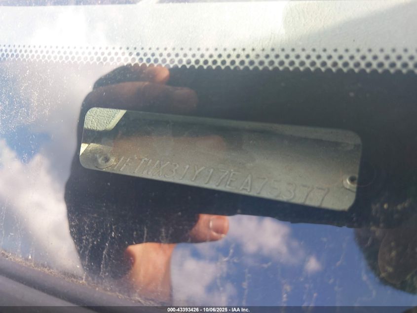 2007 Ford F-350 Lariat/Xl/Xlt VIN: 1FTWX31Y17EA75377 Lot: 43393426